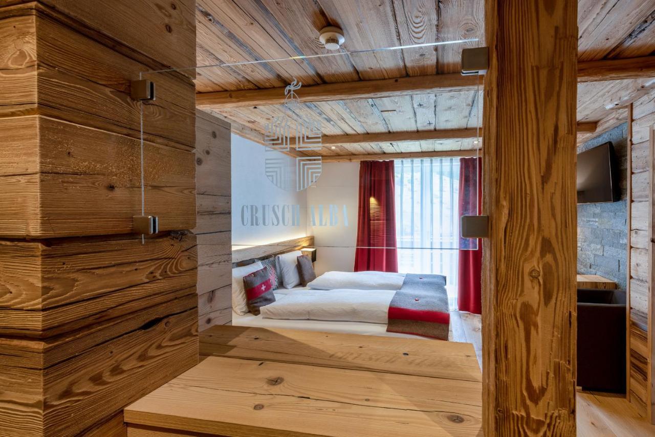 Hotel Crusch Alba 체르네츠 외부 사진